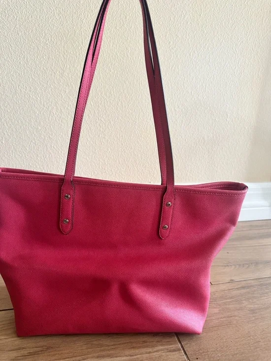 Coach Hot Pink Leather Tote with Logo Tag - Picture 2 of 5